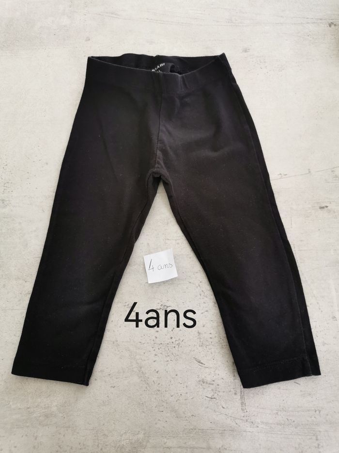 Lot vêtements fille 4ans - photo numéro 8