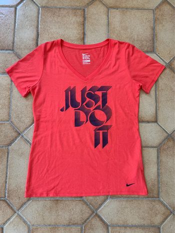 Tee shirt Nike printed / Imprimé sport