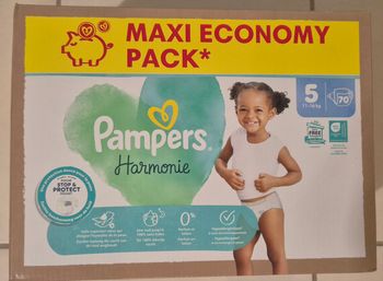 Couches pampers harmonie T5