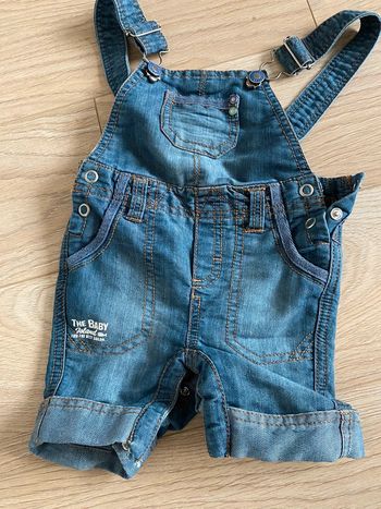 Salopette shirt neuve 9 mois tape à l’œil