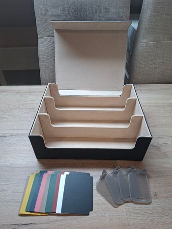 Boite premium de rangement pour 1800 cartes Pokémon / Yu-Gi-Oh coloris beige , avec intercalaires inclus