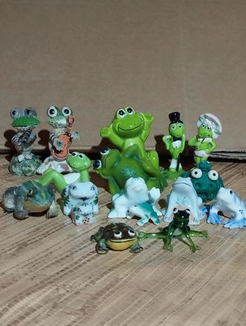 Jolie collection de grenouille vintage