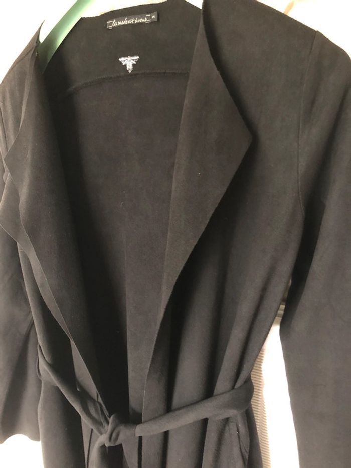 Veste avec ceinture - photo numéro 3