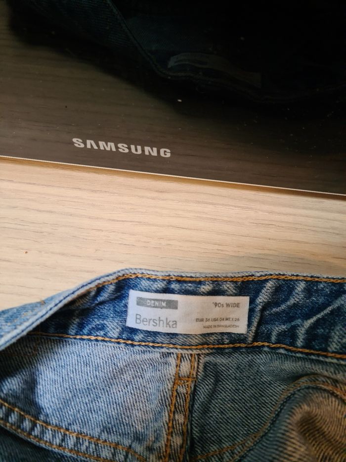 Pantalon wide Bershka taille 36 - photo numéro 3