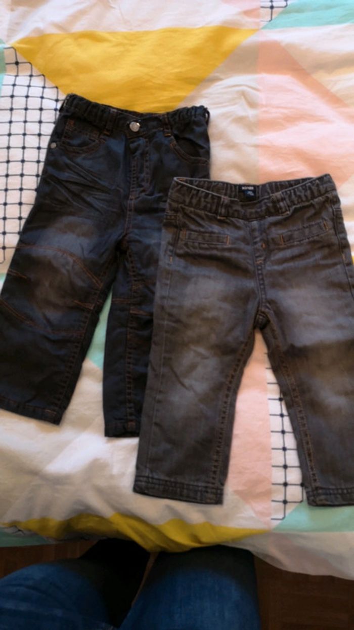 Lot de 2 pantalons 18 mois