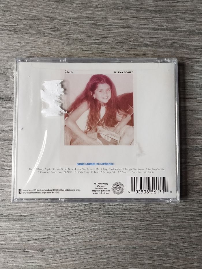 CD Selena Gomez : Rare - photo numéro 2