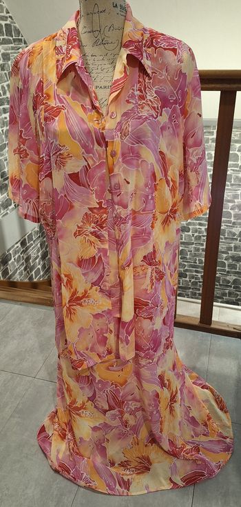 Superbe ensemble 3 pièces rose et orangé : jupe, débardeur et chemise