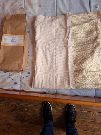 Foutah neuve beige et dorée