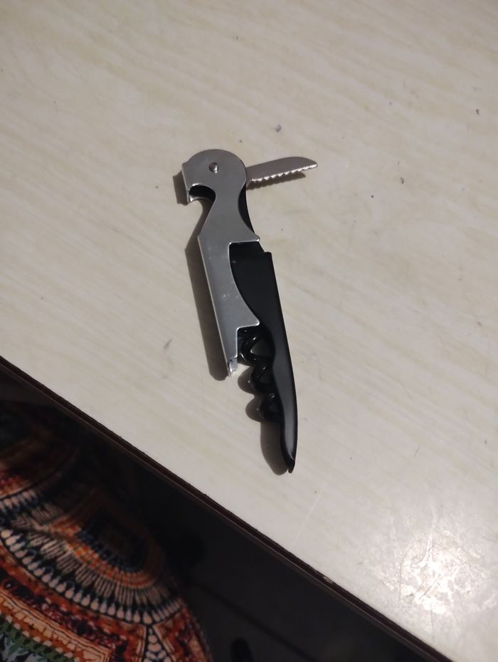 Tire bouchon neuf - photo numéro 2