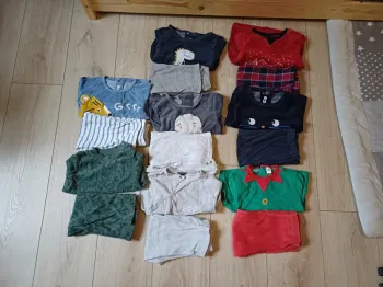 Lot pijamas 2ans