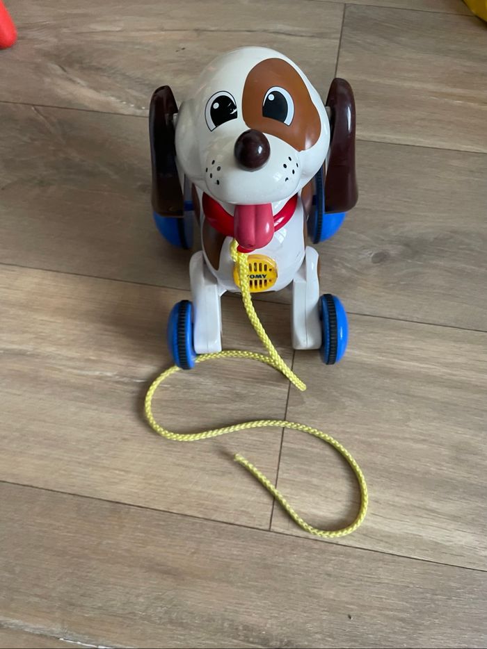 Chien à tirer Tomy - photo numéro 2