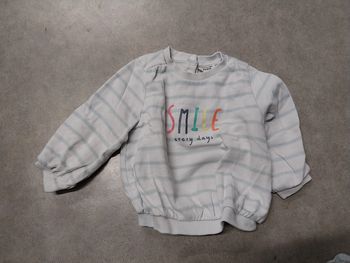 pull sweat fille 18 mois tape à l'oeil