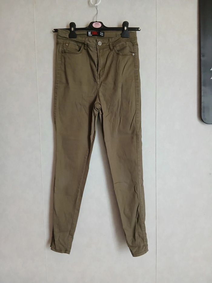 Jean slim taille 38