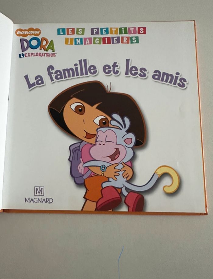 La famille, les amis de Dora - Livre en très bon état - photo numéro 2