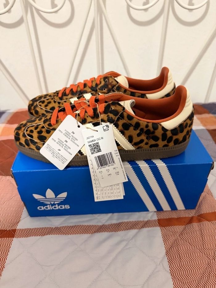 Adidas Samba OG léopard Rouge  Taille 41 - photo numéro 7