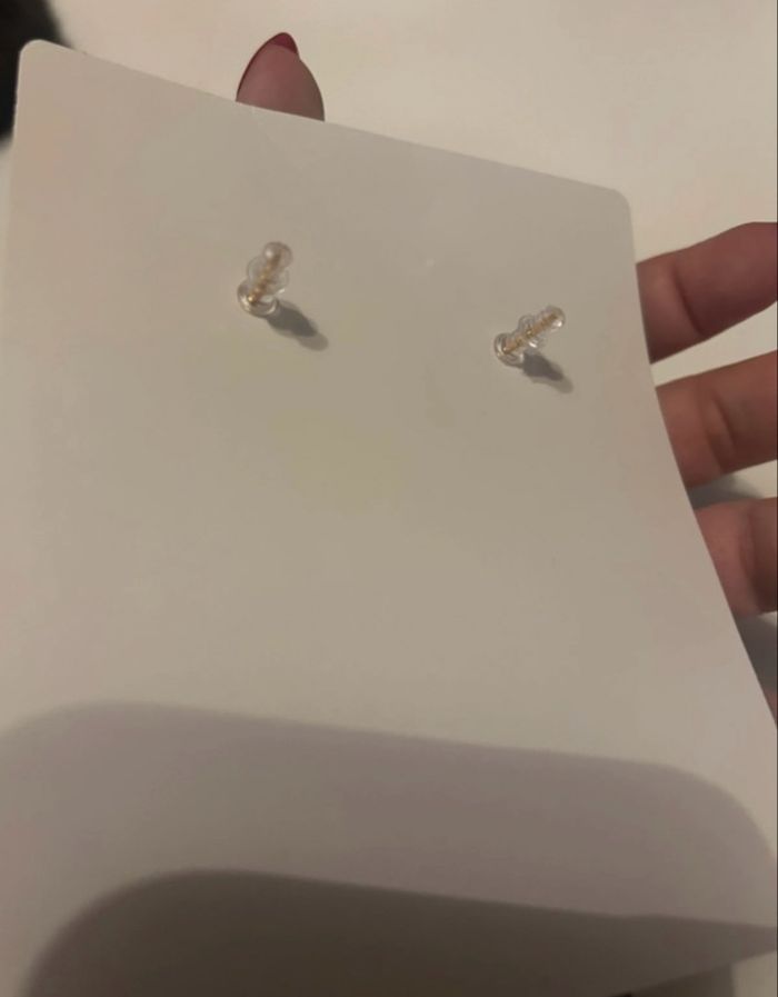 Boucles d’oreilles / Créoles à froufrous NEUVES couleurs noir et gris motifs léopard - photo numéro 3