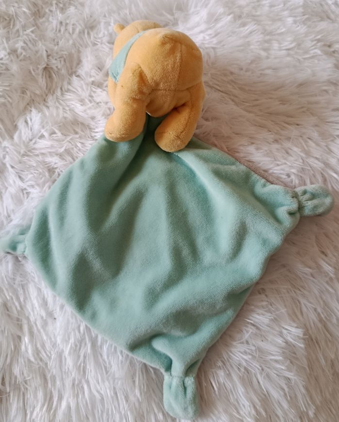 Doudou Winnie l'ourson avec mouchoir gris ,nuage- étoiles - Nicotoy - photo numéro 2
