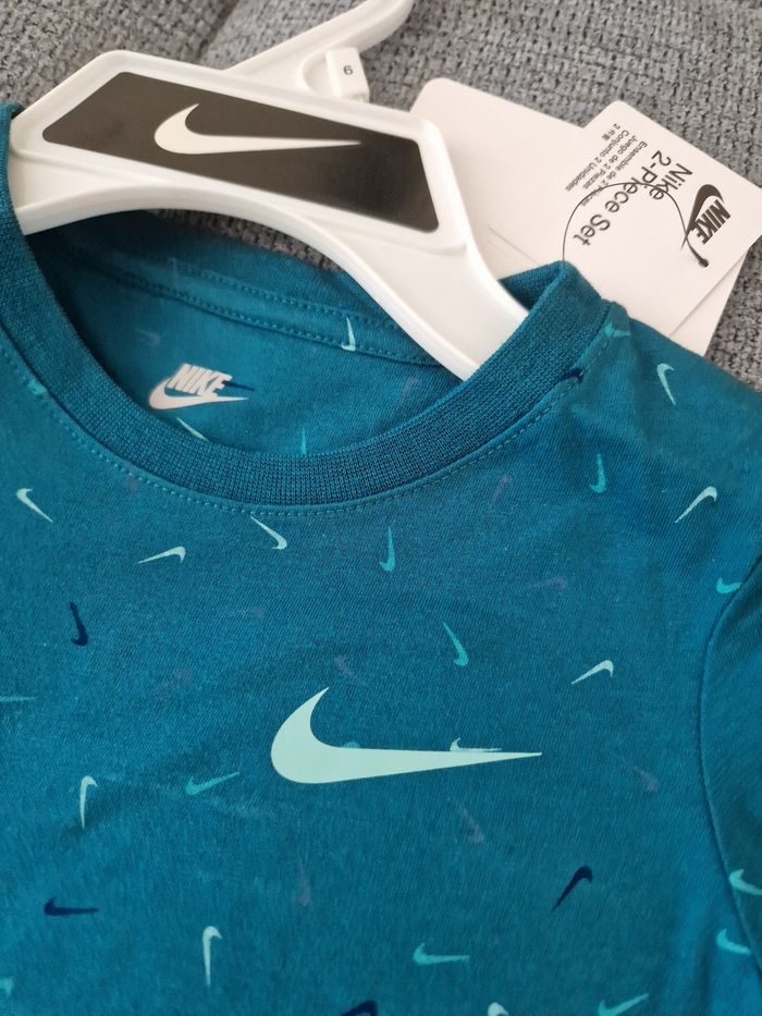 Ensemble Nike fille Vert - photo numéro 2
