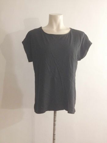 T shirt noir ✧ manches courtes ✧ look féminin