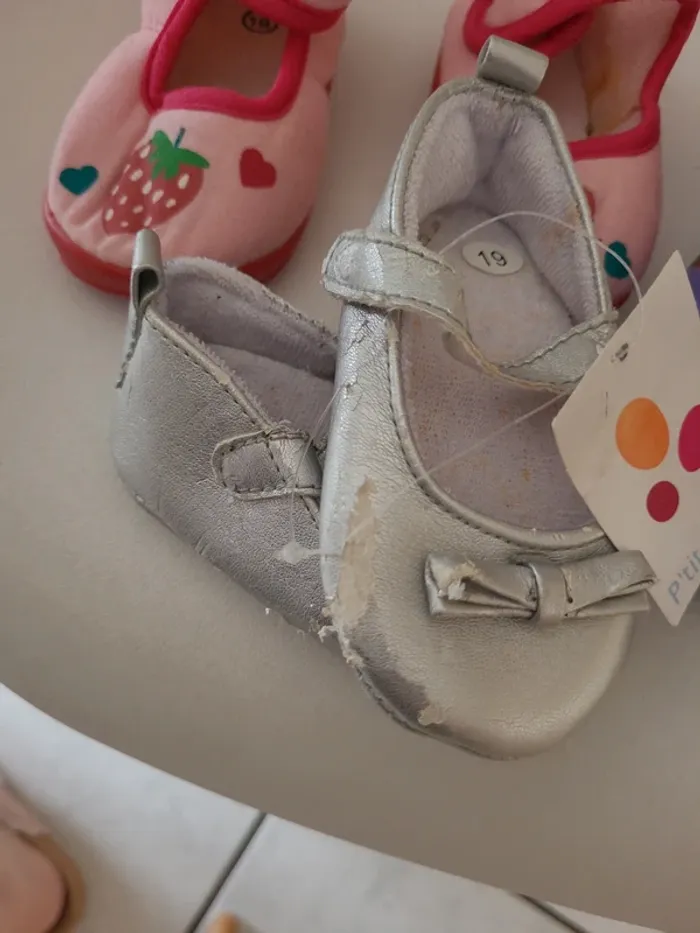 Lot chaussons chaussures fille - photo numéro 7