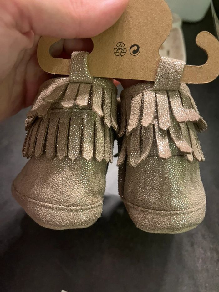 Bottines bébé à franges - photo numéro 2