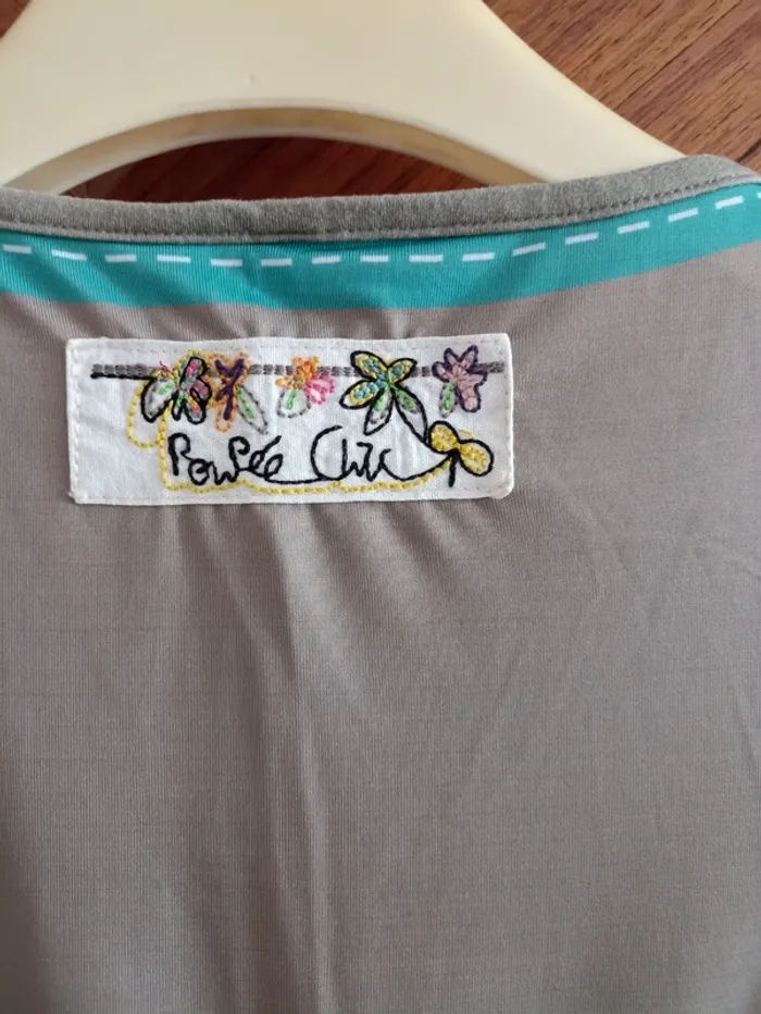 Magnifique robe colorée Poupée Chic-T42 - photo numéro 4