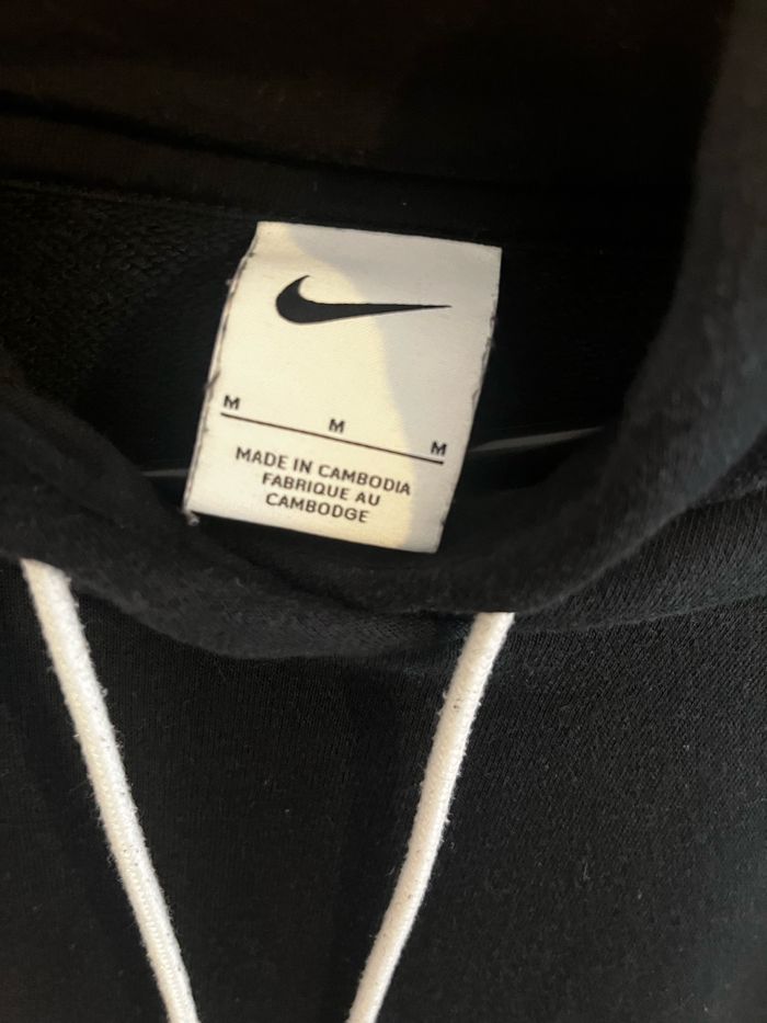 Pull Nike - photo numéro 2