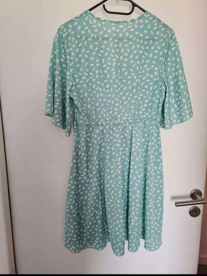 Robe d'été taille 38 - photo numéro 5