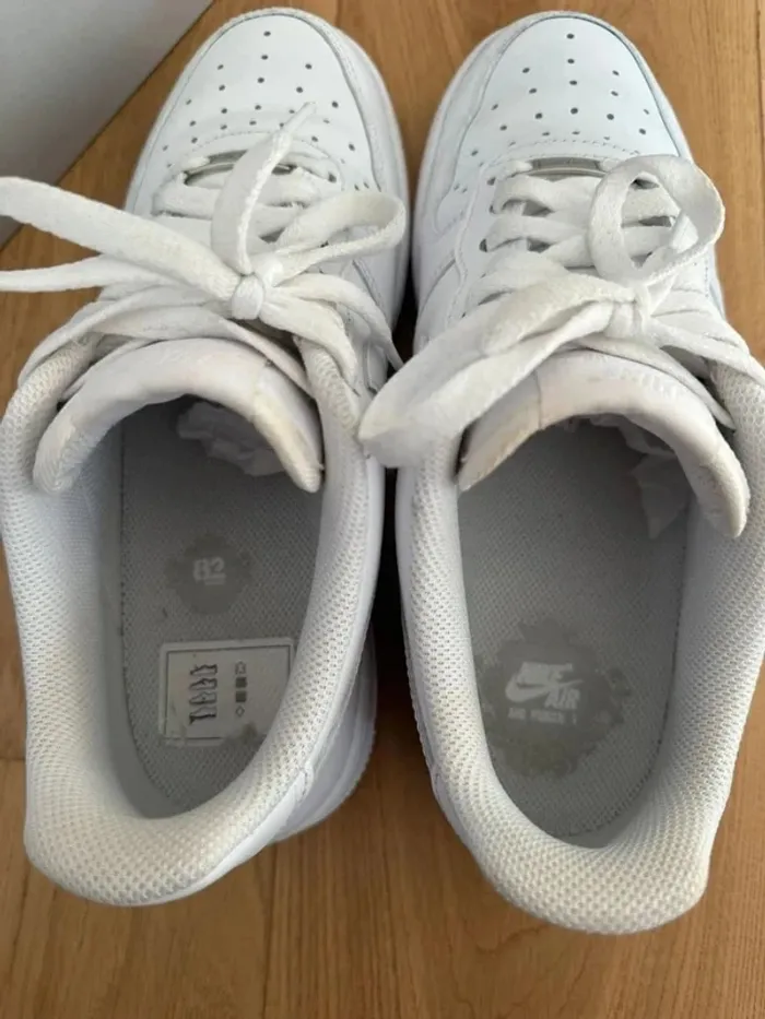 Nike Air Force 1 blanches – Taille 40 - photo numéro 4