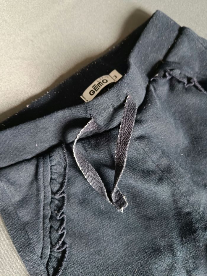 Bas de jogging bleu marine 🦄 Taille 3 ans - photo numéro 2