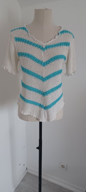Très joli pull femme T U 