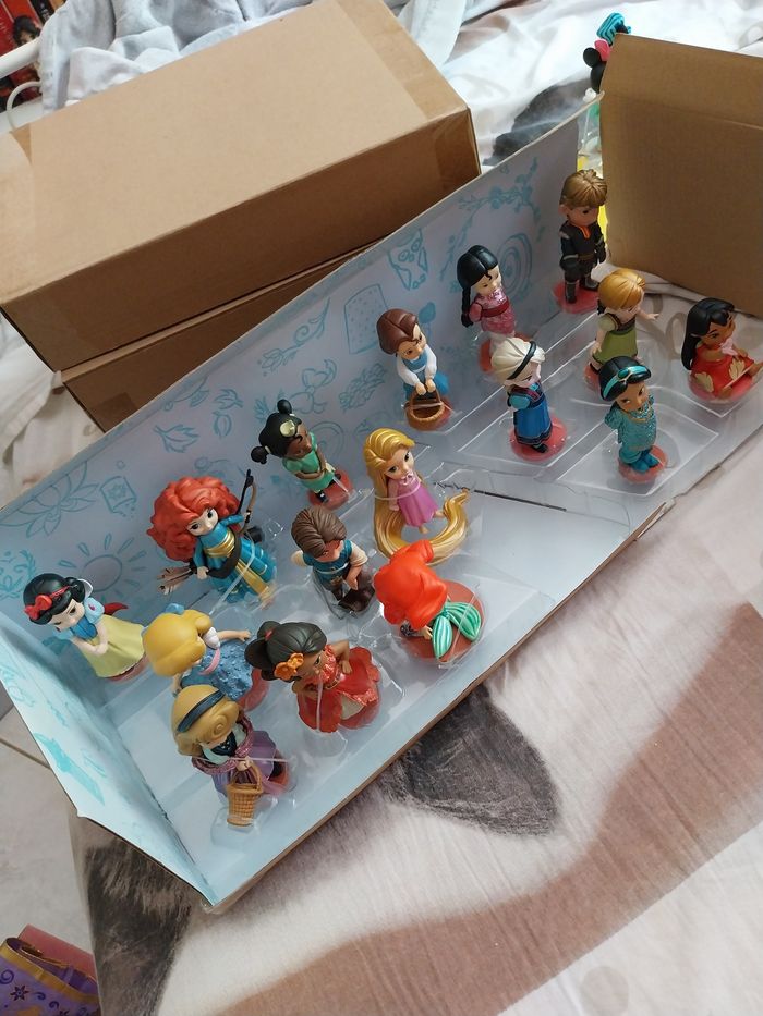 Figurines Animators princesses little animators coffret Disney