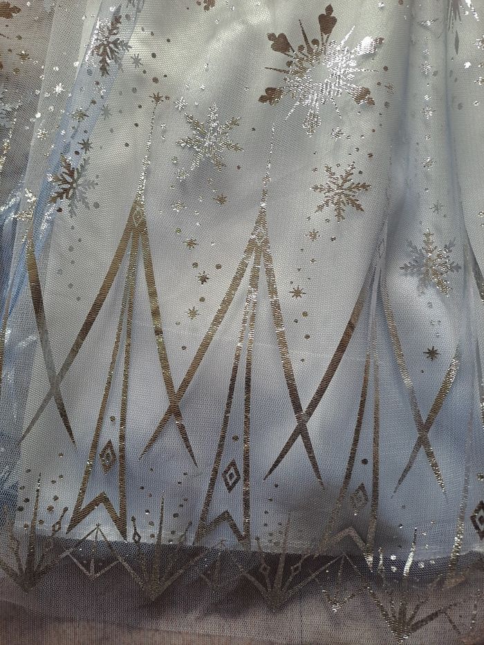 Robe LA REINE DES NEIGES 2 / T. 12 ans / " Disney " / NEUVE - photo numéro 4