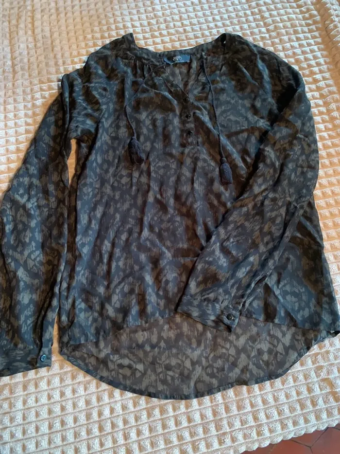 Chemise transparente