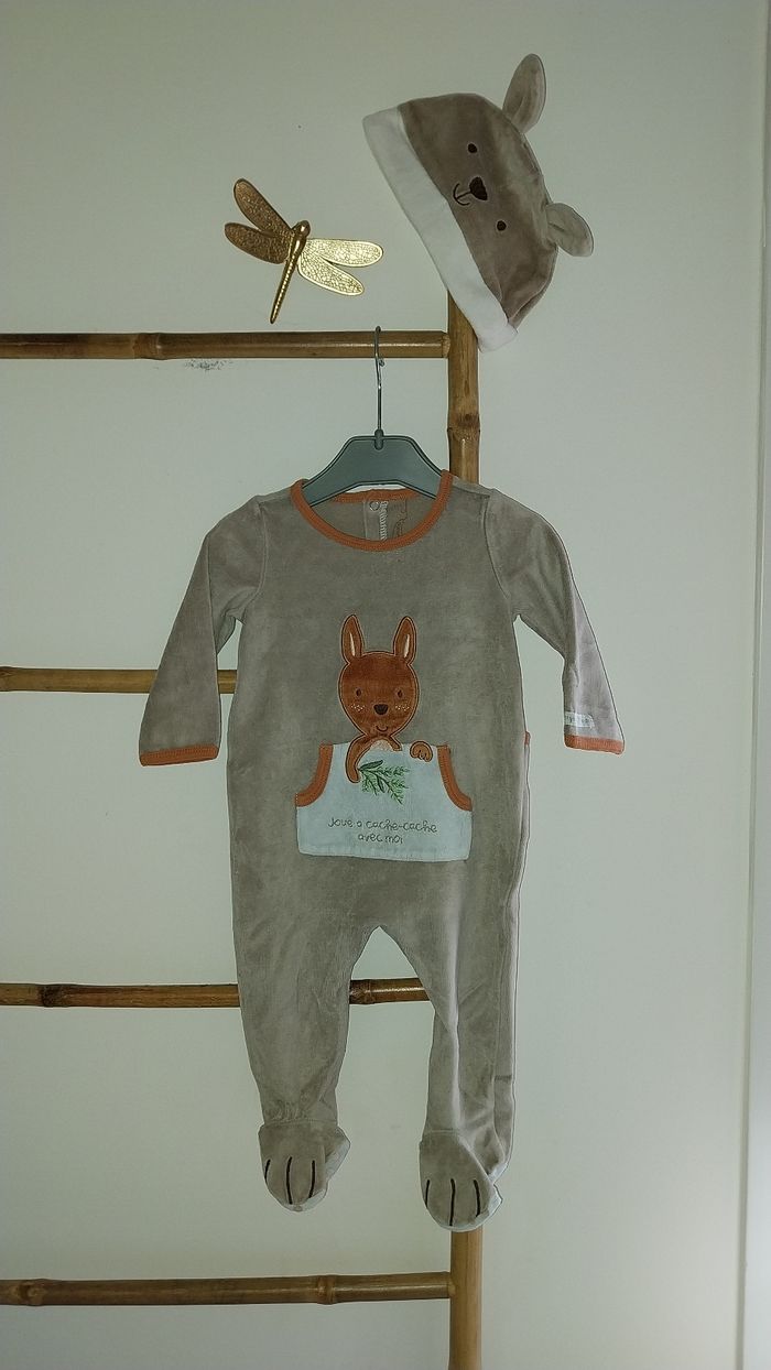 Pyjama/ Dorsbien/ Grenouillère Sergent Major et son bonnet excellent état 12 mois