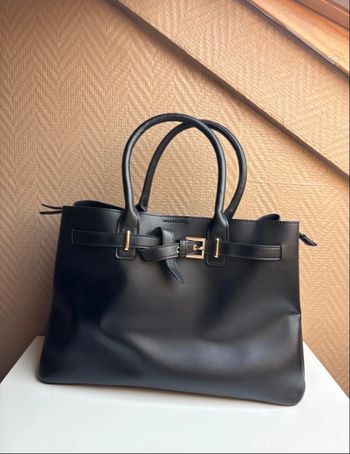 Grand sac à main noir 