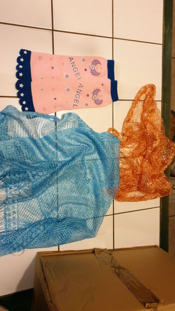 Chaussettes et foulard