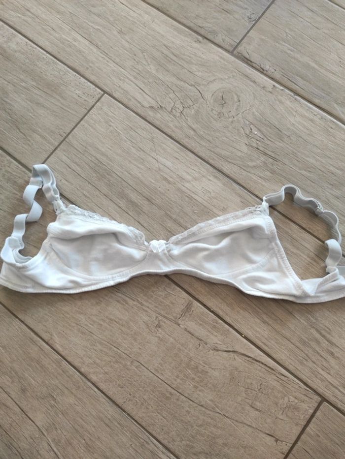 Soutien-gorge d'allaitement blanc sans armature 75C