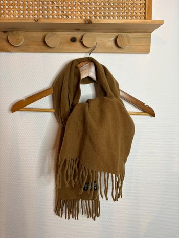 Écharpe marron 100% laine