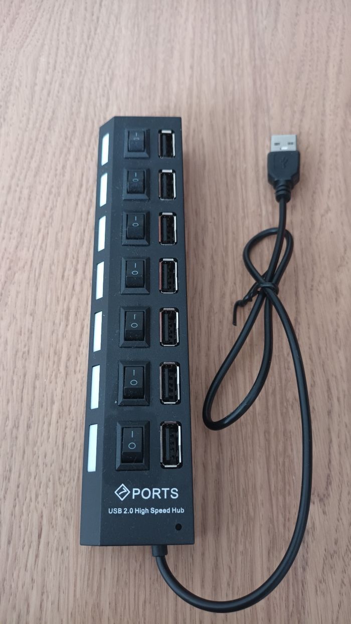 Hub noir 7 ports usb NEUF - photo numéro 2