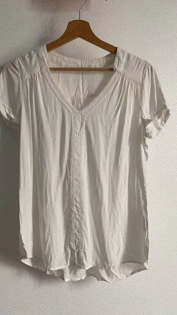 Blouse T-shirt blanc crème camaïeu