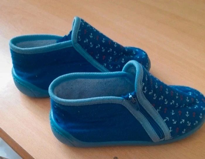 Chaussons taille 27 - photo numéro 4