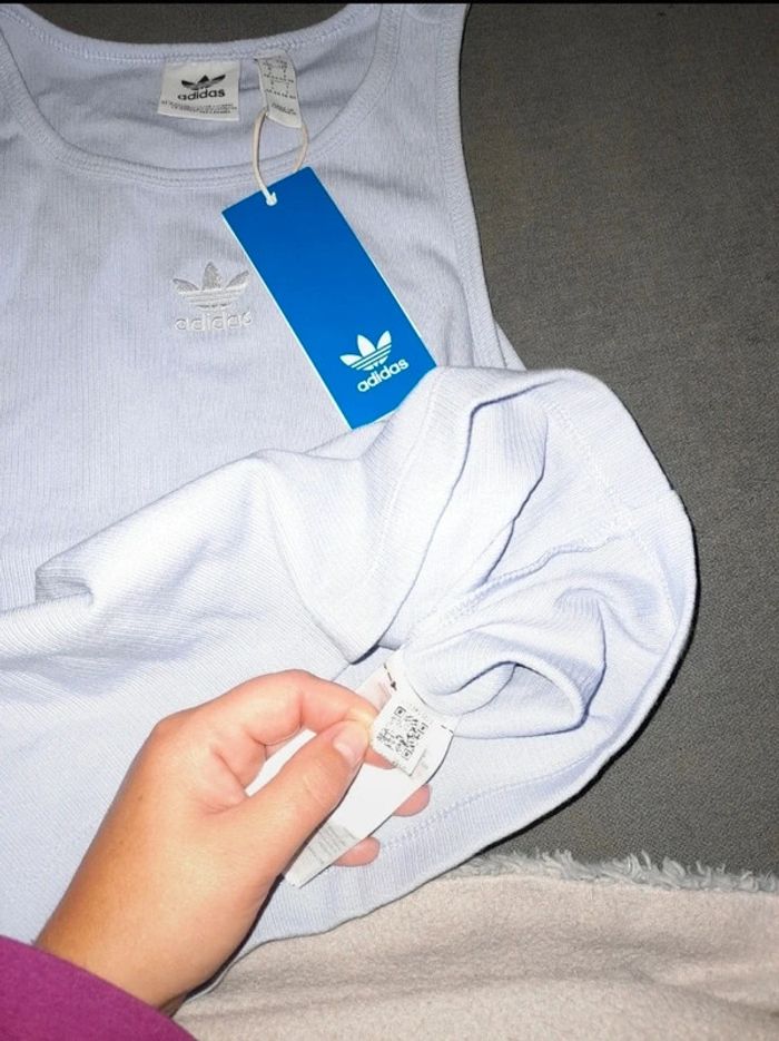 Débardeur adidas de couleur lila iolet taille l neuf - photo numéro 4