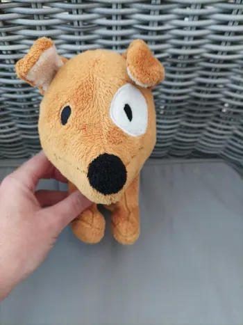 Adorable peluche chien neuve