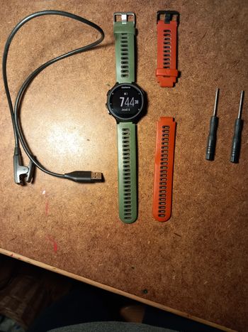 Montre Garmin forerunner 735xt