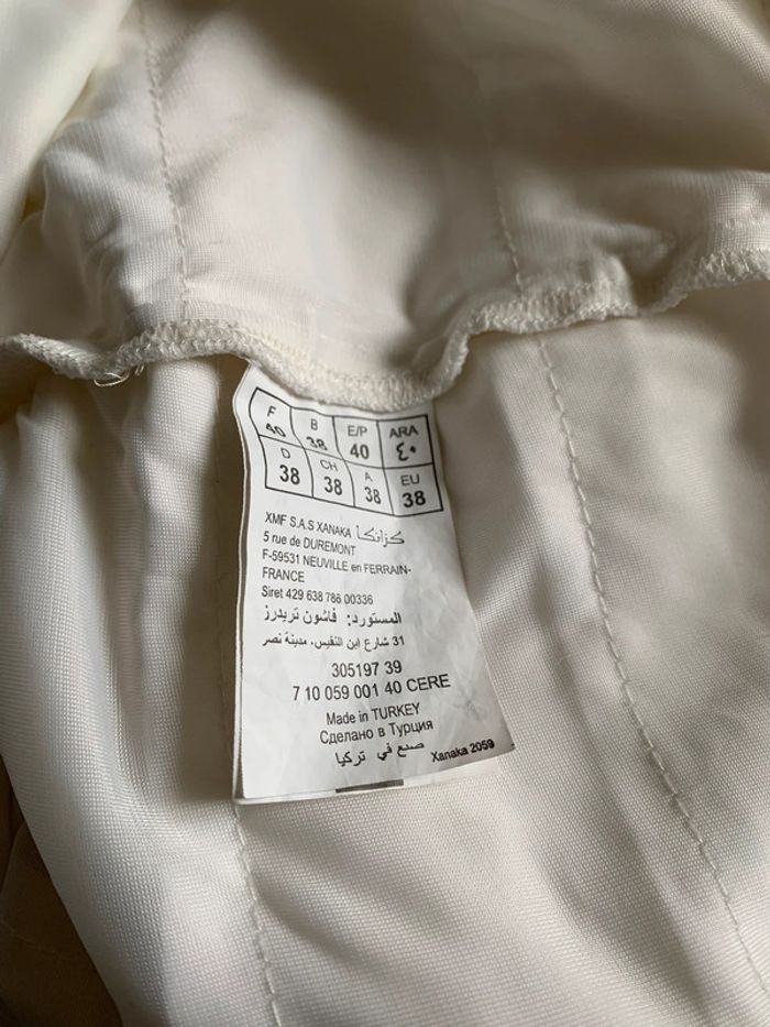 Robe sans manches avec ceinture - photo numéro 3