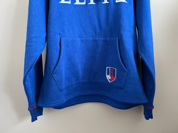 Lot d’un sweat à capuche et d’un t-shirt Élite Netflix - Undiz - photo numéro 3