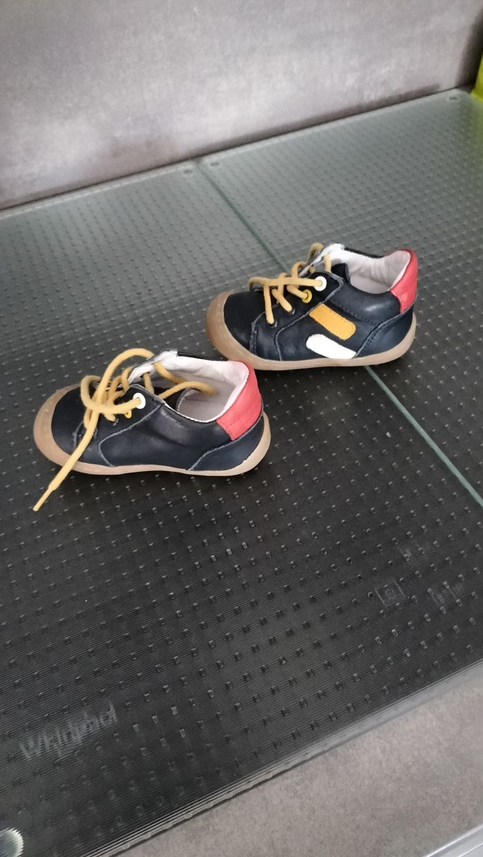 Chaussure premiers pas - photo numéro 2