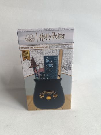 Set papeterie dans chaudron Harry Potter