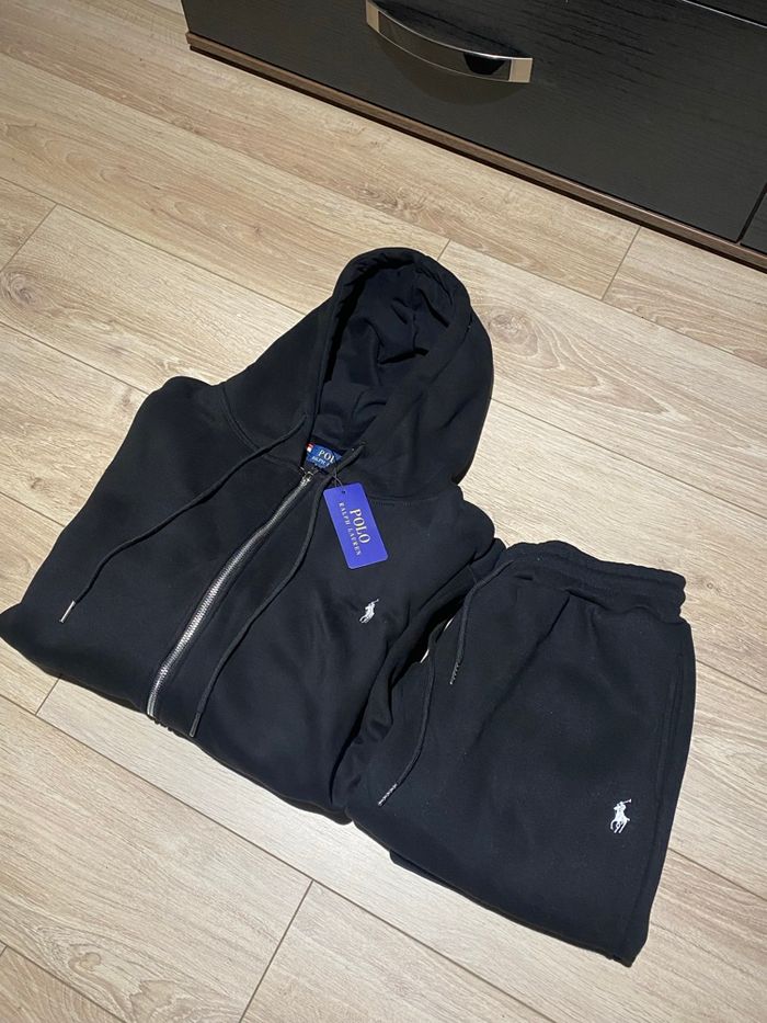 Ensemble Ralph Lauren noir